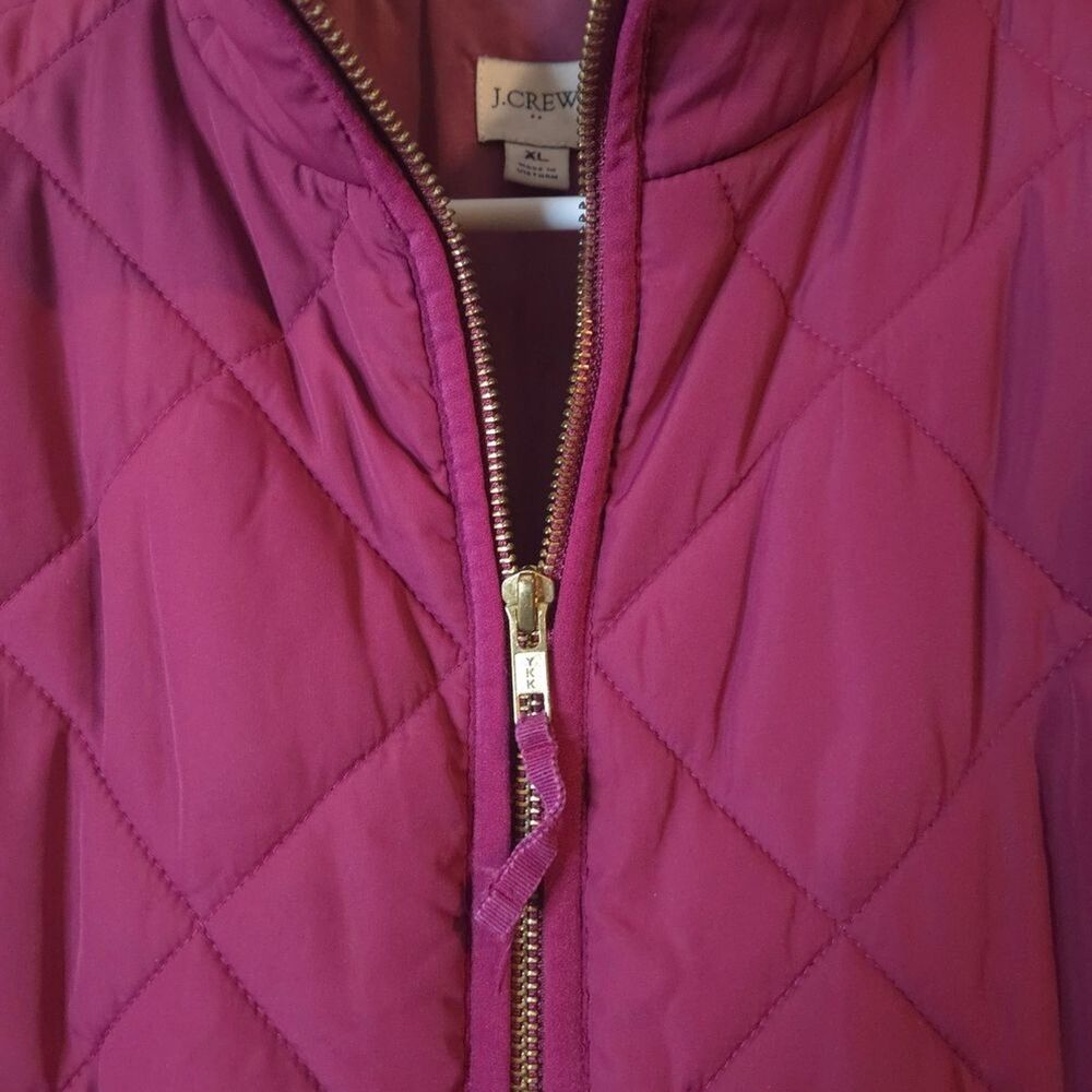 J. Crew Women's Raspberry Colored Quilted Vest Front Pockets Zip Up Size XL - Picture 5 of 10